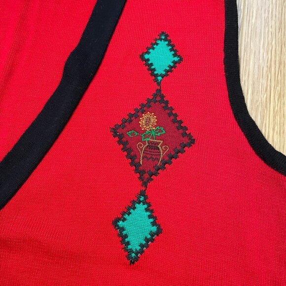 Vintage Holiday Sunflower Sweater Vest Red & Black - Picture 6 of 12